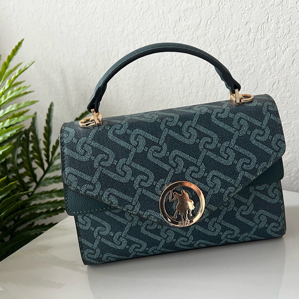 Elegant Green Handbag